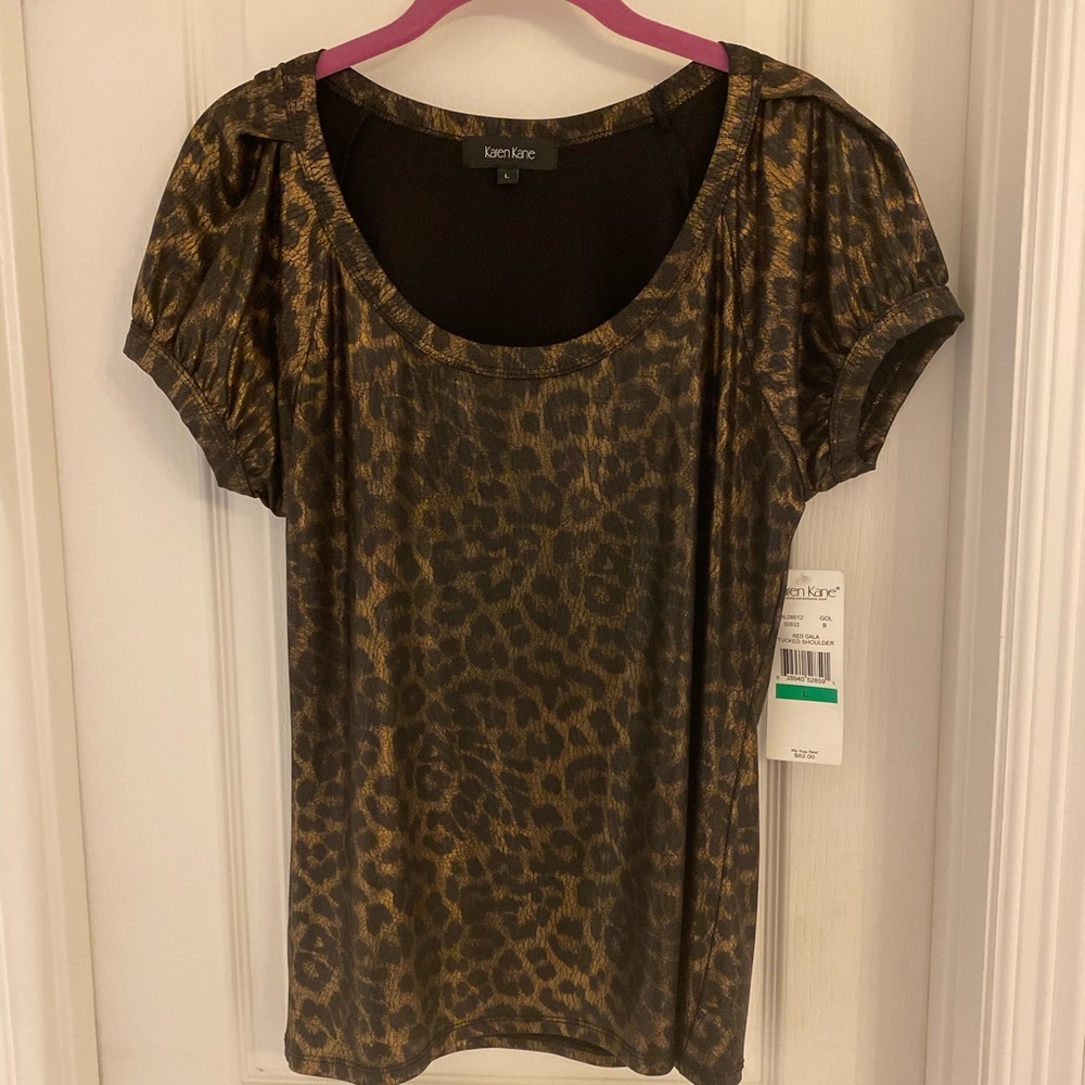 Leopard shirt